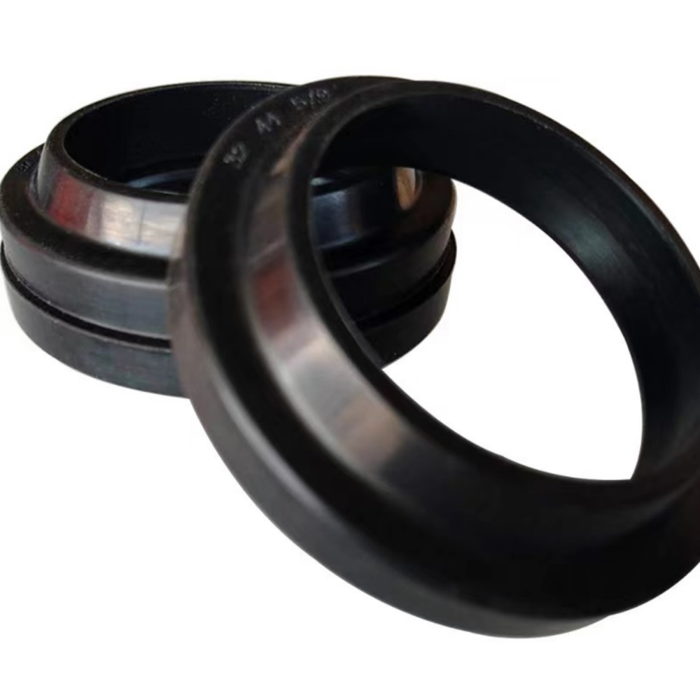 406d515f-996f-4e02-bcd4-04939de3d409_Rubber Oil Seal.jpg